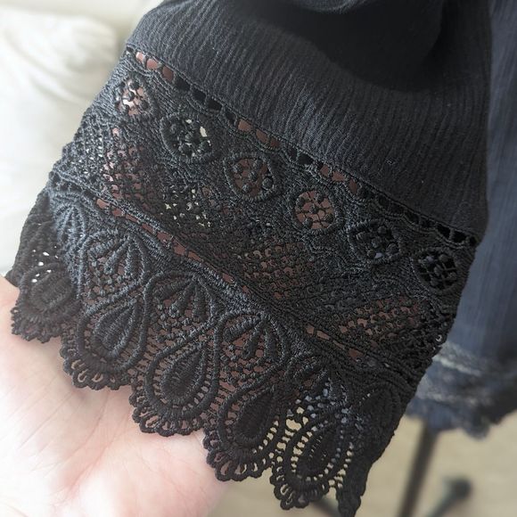 Ellos black trim crochet top 22-24 - Picture 8 of 10